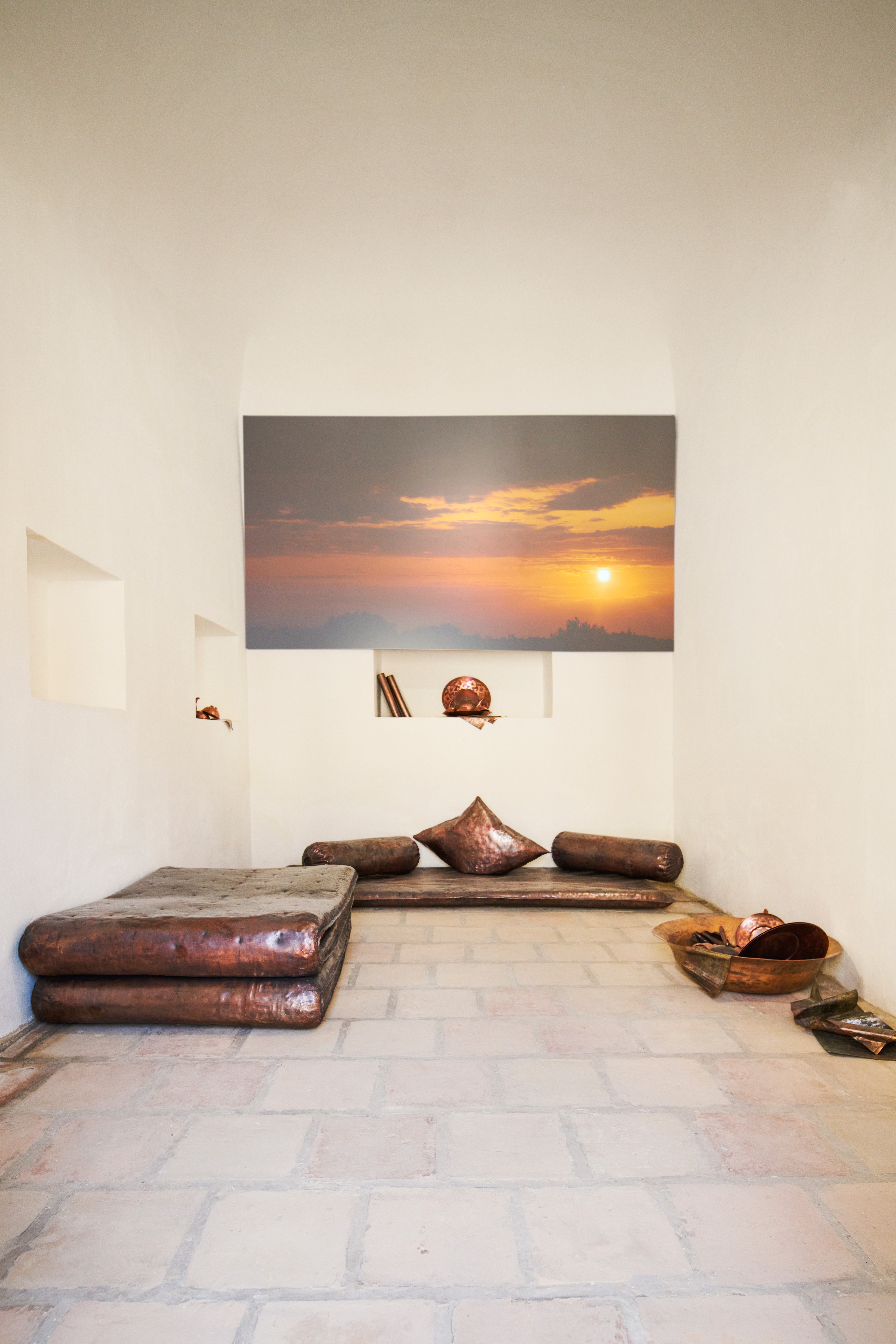 Pas az Sukuti Dastarkhon